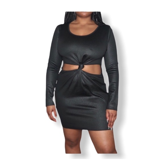 Missguided Black Cutout Knot Dress - Picture 2 of 7